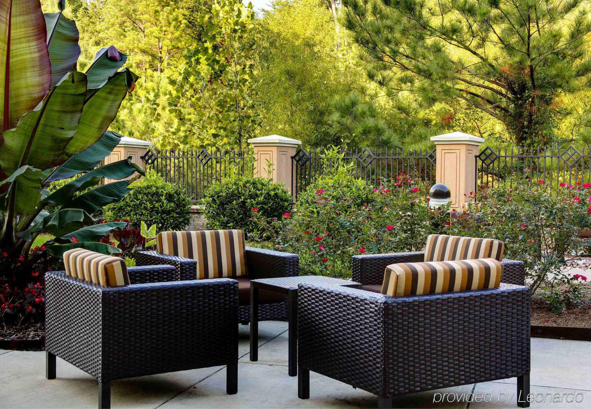Hotel Courtyard Highpoint Esterno foto